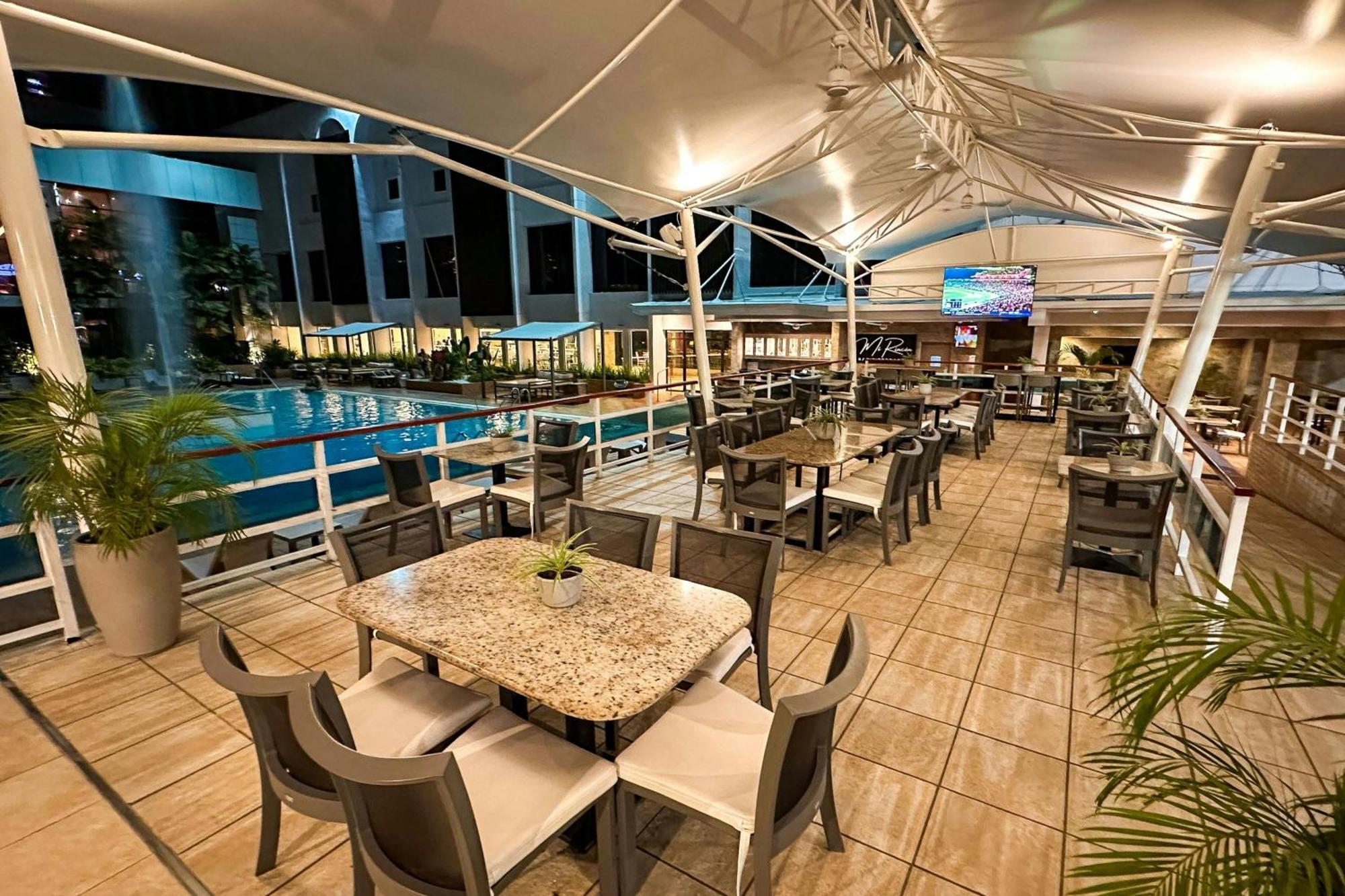 Sheraton Grand Panama Exteriör bild
